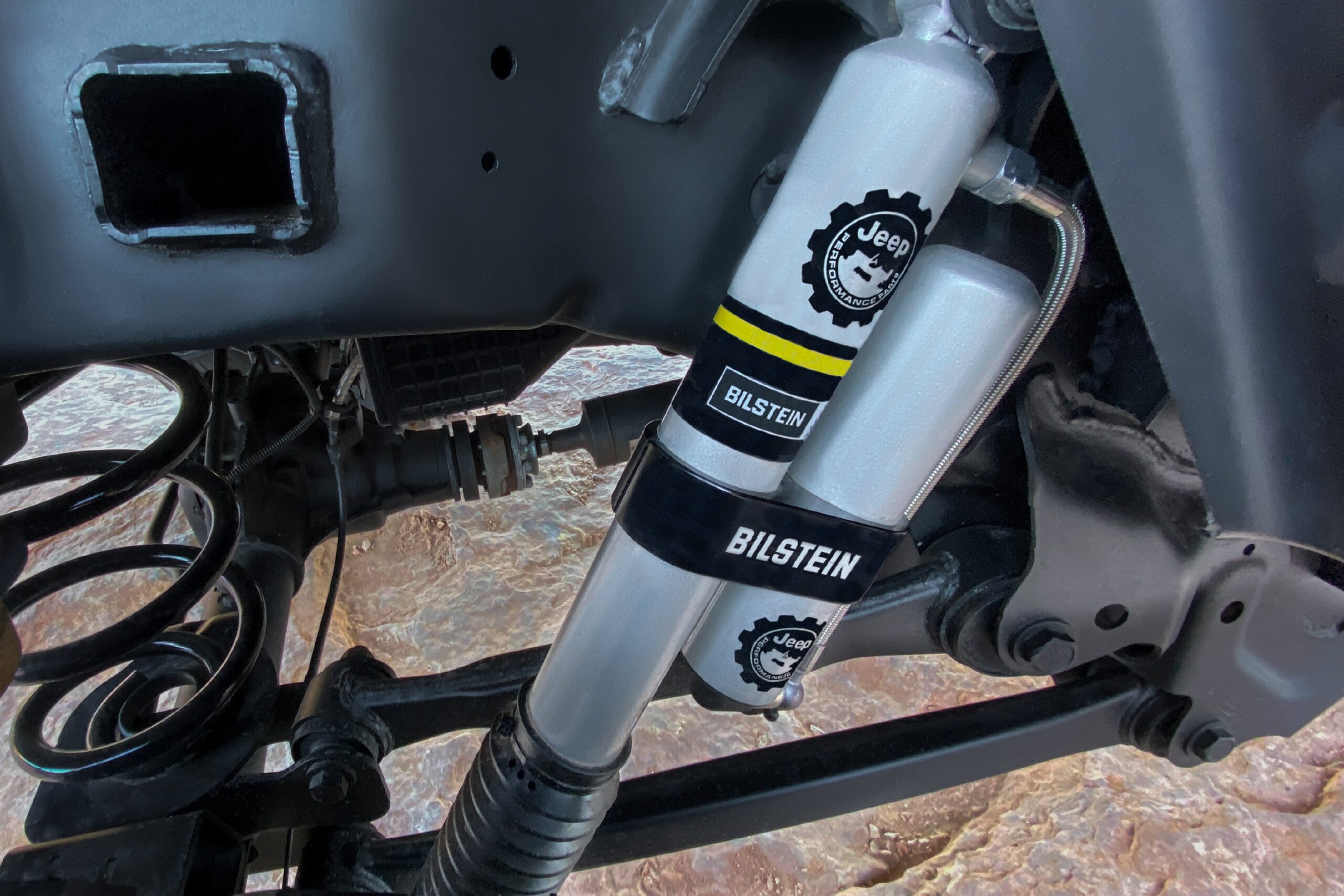 Código 4X4 - ACCESORIOS 4X4 KIT PRERUNNER 2.65 BILSTEIN JEEP WRANGLER JL  Desarrollados en exclusiva por 4x4Proyect Design para cualquier usuario de  todoterreno que no quiera perder el confort por llevar montados